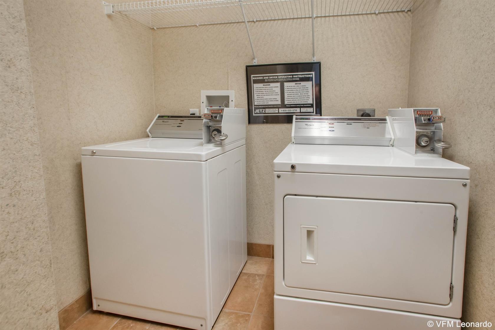 Comfort Inn Story City Екстер'єр фото