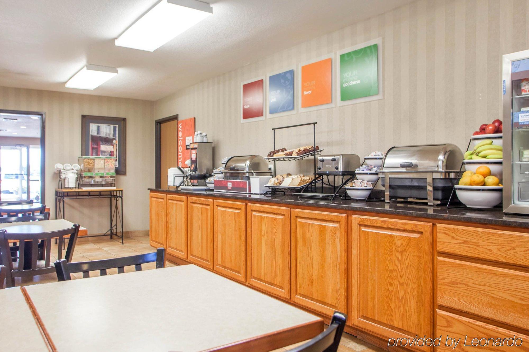 Comfort Inn Story City Екстер'єр фото